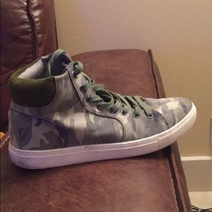 Used high top shoes